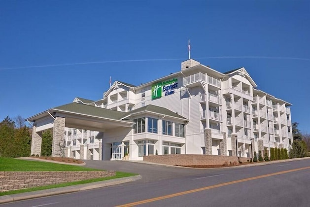 Gallery - Holiday Inn Express And Suites Pigeon Forge Sevierville By Ihg