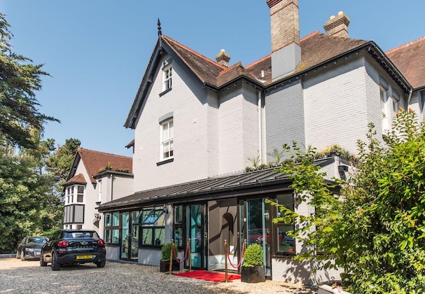 Gallery - Derby Manor