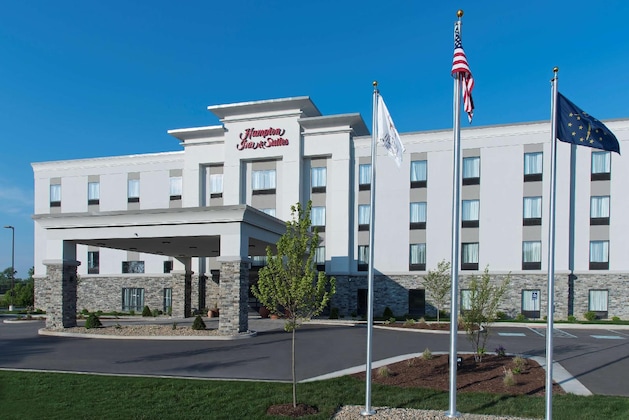 Gallery - Hampton Inn & Suites Michigan City