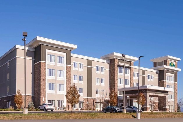 Gallery - La Quinta Inn & Suites By Wyndham Morgantown