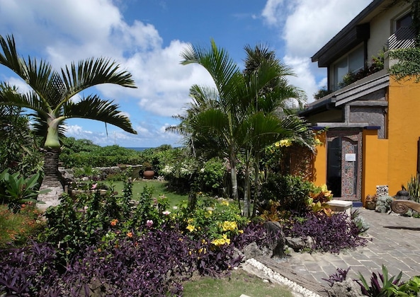 Gallery - Red Garden Resort