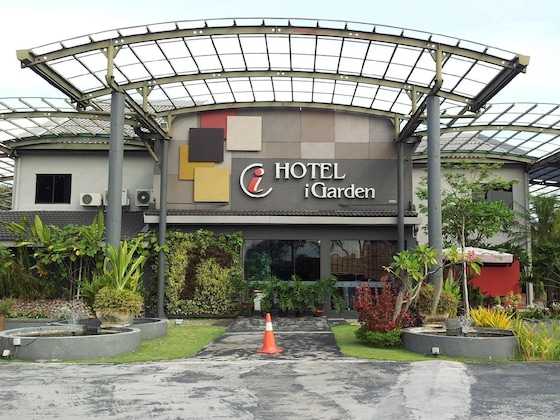 Gallery - I Garden Hotel