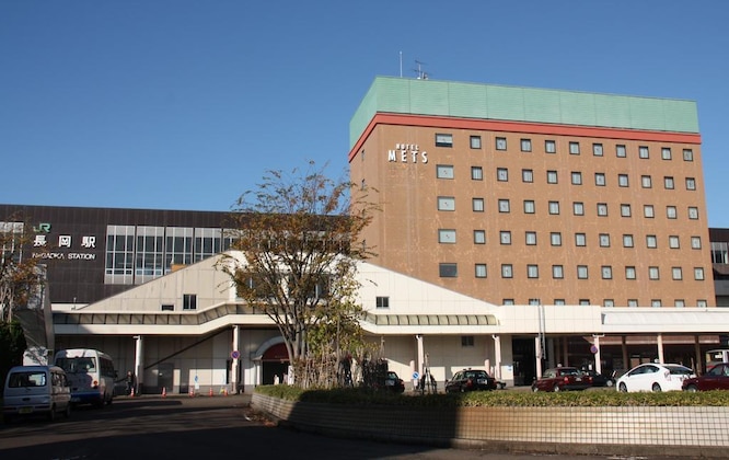 Gallery - Jr East Hotel Mets Nagaoka
