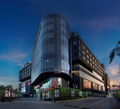 Gallery - The Waverly Hotel & Residences