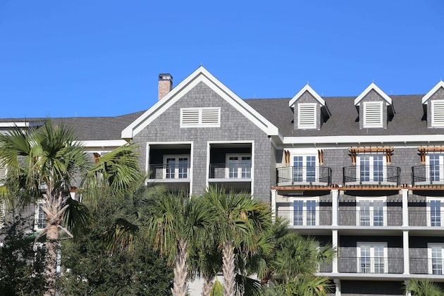 Gallery - The Henderson A Salamander Beach Spa & Resort