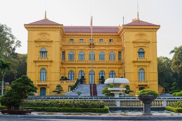 Gallery - Vietnam Trade Union In Hanoi