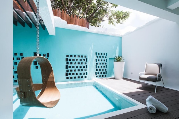 Gallery - Villa Winding Land