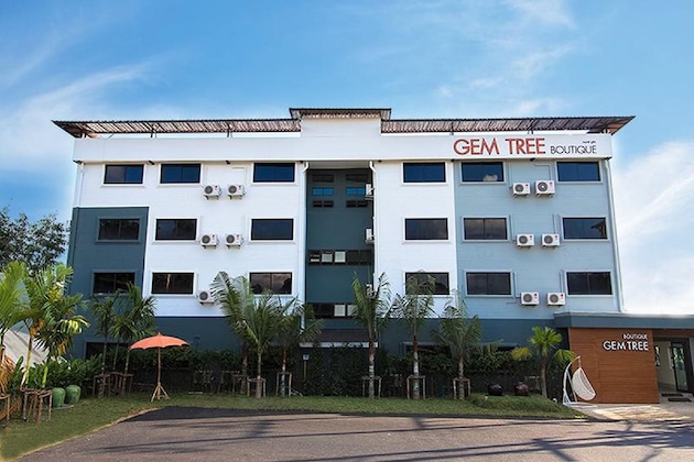 Gallery - Gemtree Boutique Lampang