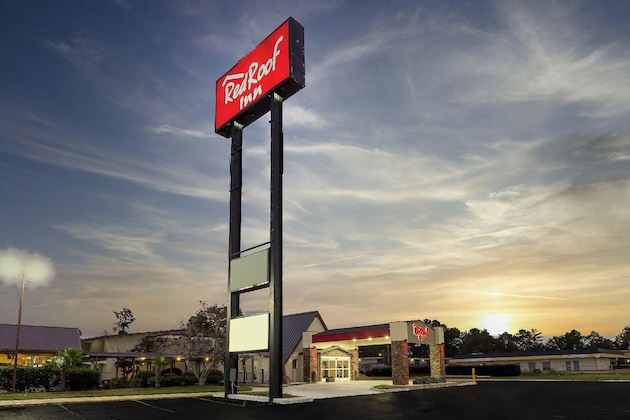 Gallery - Red Roof Inn Lumberton