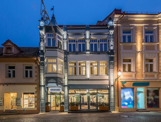 Gallery - Artagonist Art Hotel