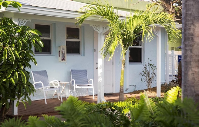 Gallery - Southwinds Motel