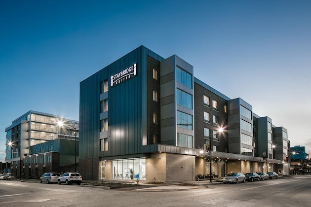 Gallery - Staybridge Suites Des Moines Downtown By Ihg