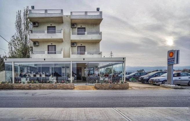 Gallery - Kokoni Beach Hotel