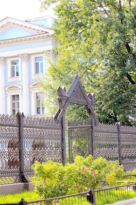 Gallery - Ligovsky Yard