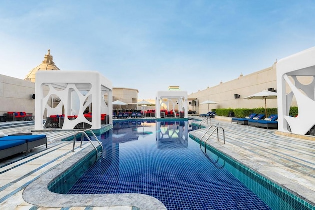 Gallery - V Hotel Dubai, Curio Collection By Hilton