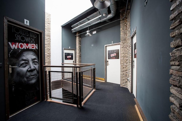 Gallery - Black Swan Hostel Sevilla