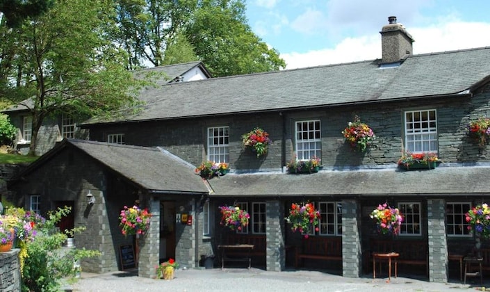 Gallery - The Three Shires Inn
