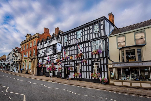 Gallery - The Feathers Hotel