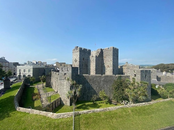Gallery - The Castle Apartments
