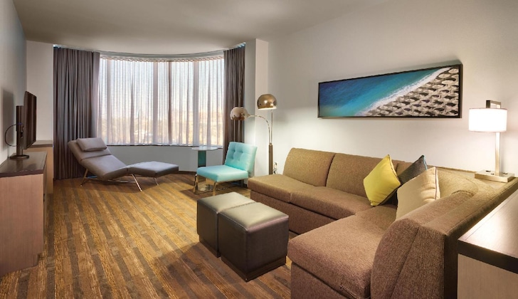 Gallery - Hyatt House Anaheim Resortconvention Center