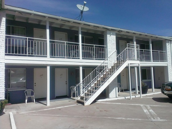 Gallery - El Rancho Motel