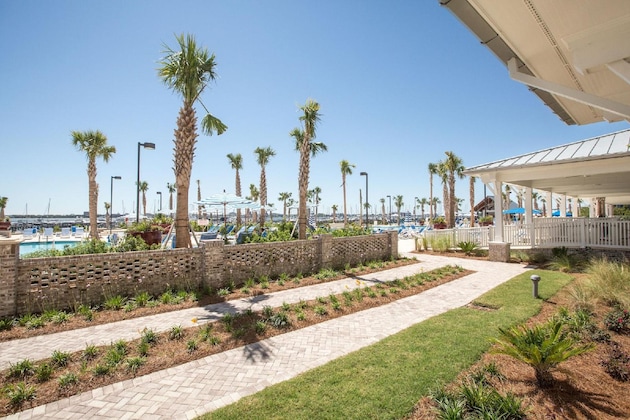 Gallery - The Beach Club At Charleston Harbor Resort And Marina