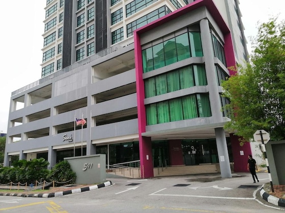 Gallery - Nexus Regency Suites & Hotel