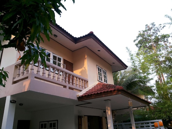 Gallery - Santipran Place
