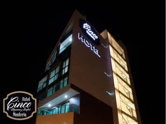 Gallery - Hotel Cinco Monteria