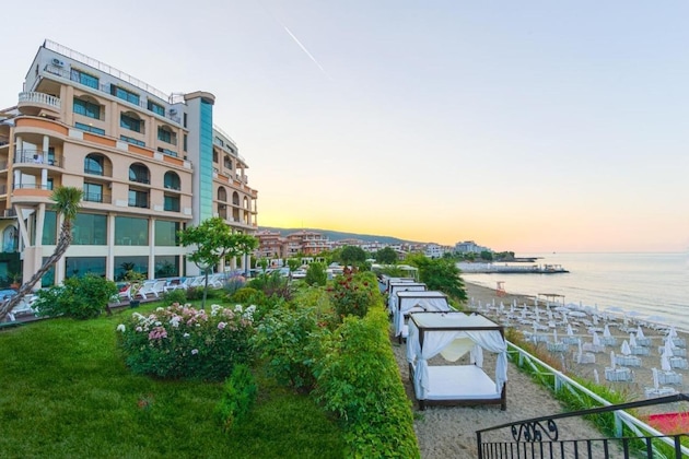 Gallery - Grand Hotel Sveti Vlas