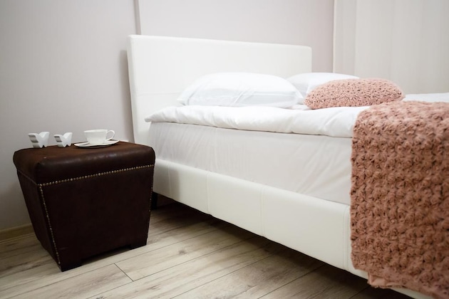 Gallery - Metropolitan Iassium Luxury Suites