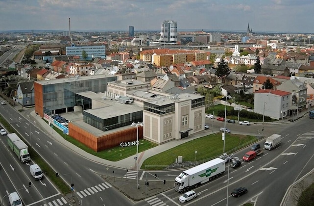 Gallery - Theatre Hotel