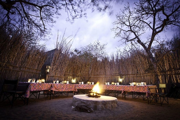 Gallery - Sausage Tree Safari Camp