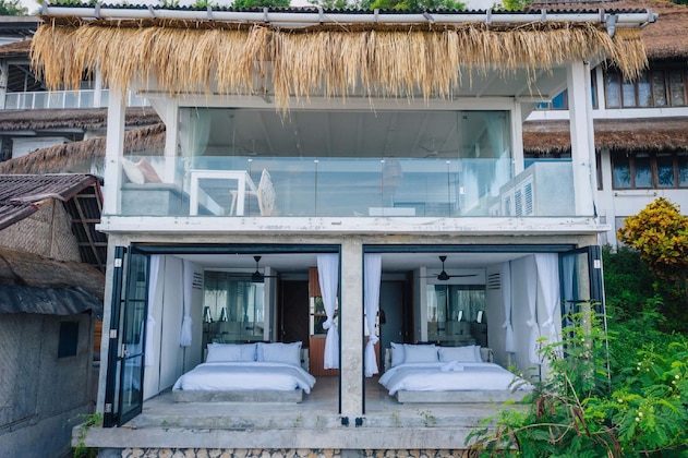 Gallery - Mahi Mahi Villa & Suites