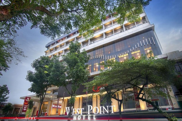 Gallery - West Point Hotel