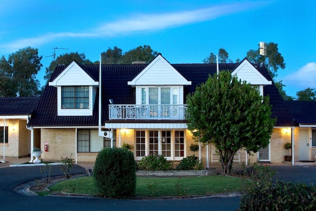 Gallery - The Duck Inn Apartments