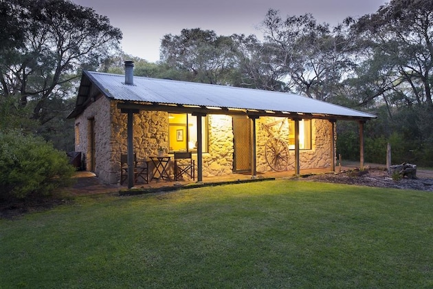 Gallery - William Bay Cottages