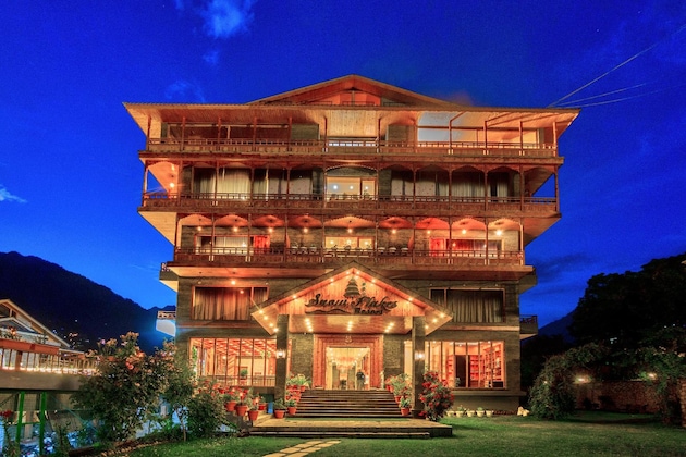 Gallery - Snow Flakes Resort And Spa Centrally Heated Luxury Resort
