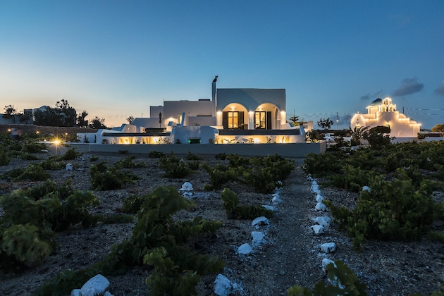 Gallery - Vineyard Exclusive Suites