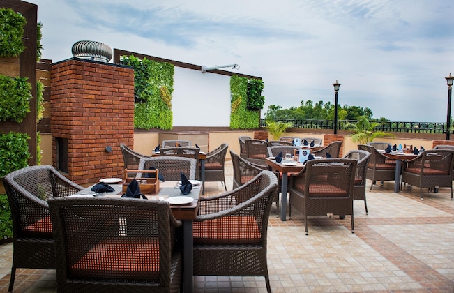 Gallery - Glades Hotel