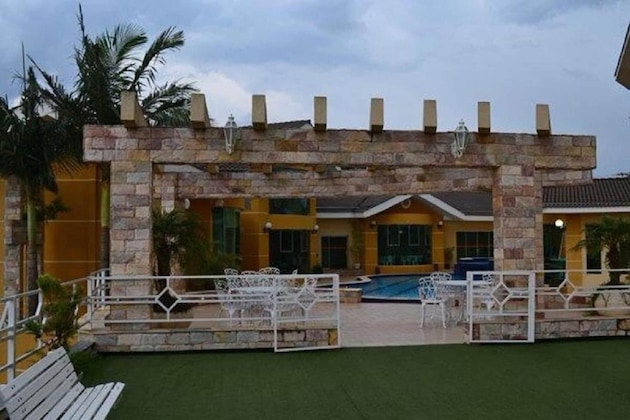 Gallery - Barbur Plaza Hotel