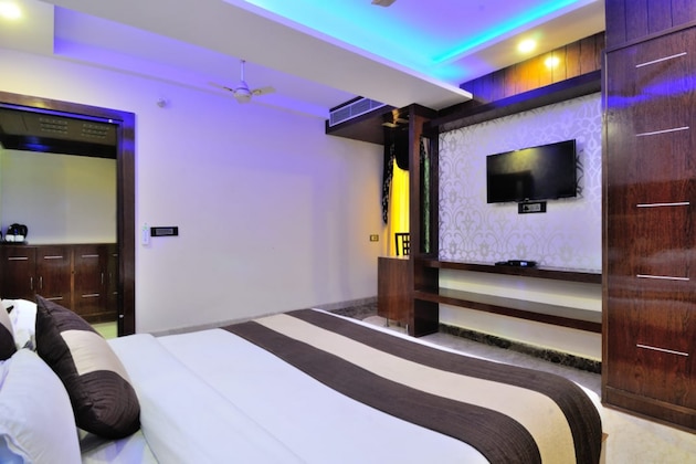 Gallery - Hotel Crystal Ganga Heights