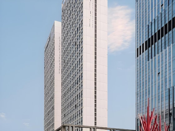 Gallery - Yicheng Pazhou Poly World Trade Centre Apartment