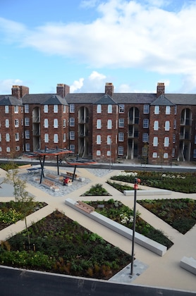 Gallery - Maritime Apartments
