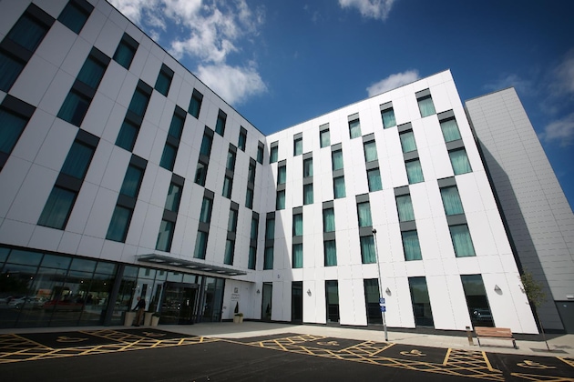 Gallery - Holiday Inn Express Manchester - Trafford City By Ihg