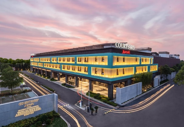 Gallery - Courtyard By Marriott Shanghai International Tourism And Resorts Zone