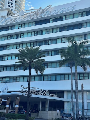 Gallery - Casablanca Miami Beach