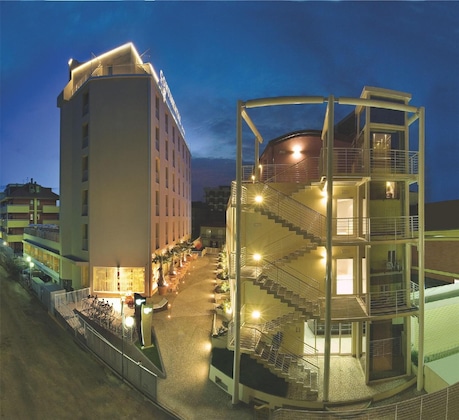 Gallery - Hotel & Residence Continental