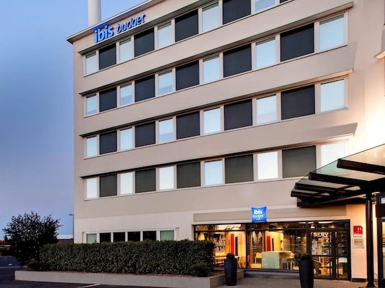 Gallery - ibis budget Clermont-Ferrand Centre Montferrand