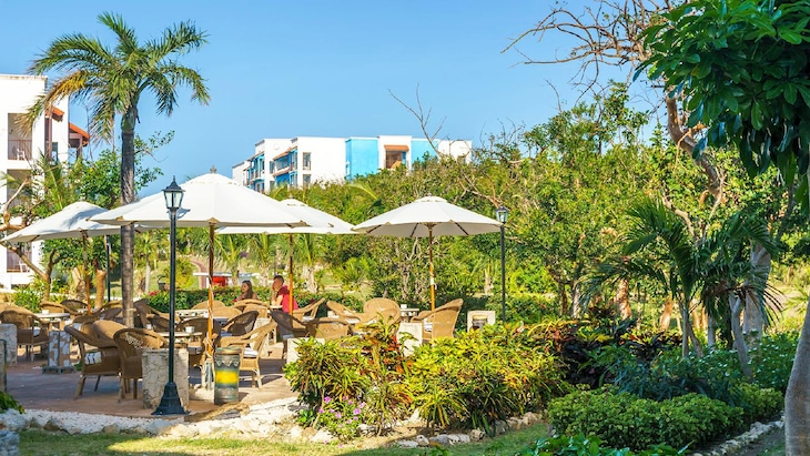 Gallery - Grand Memories Santa Maria